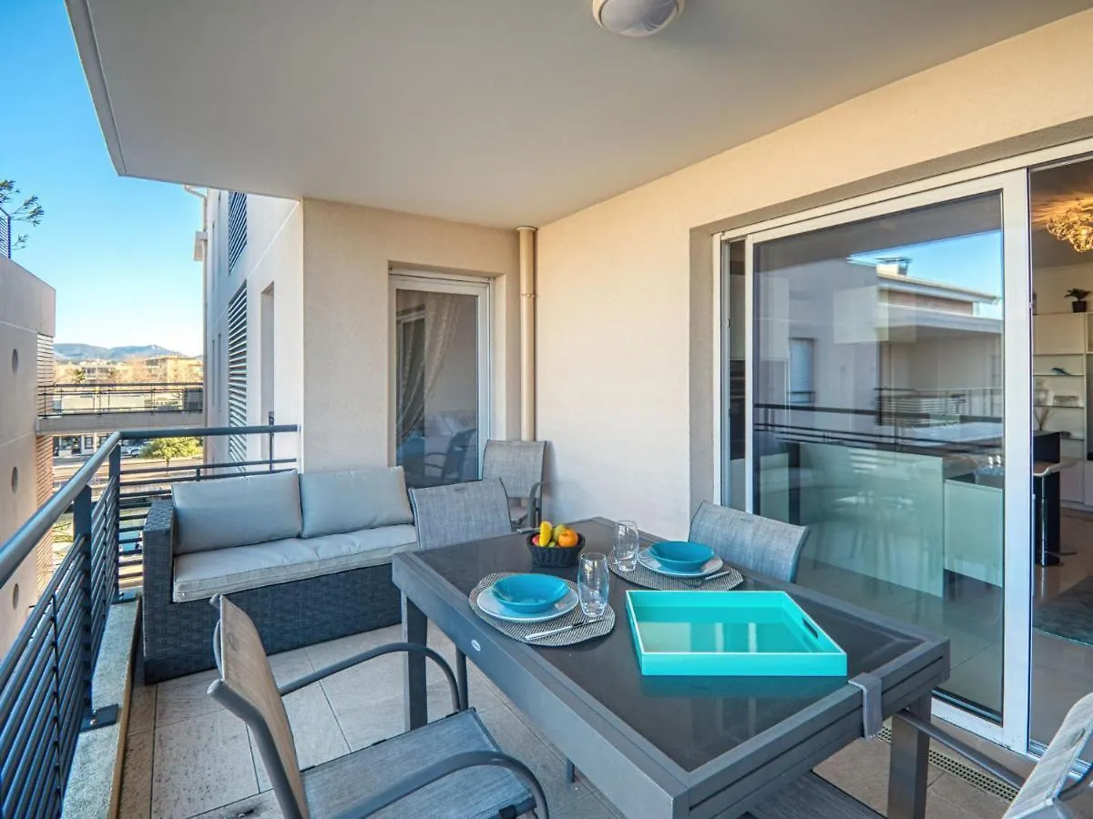 Apartment Le 4 Mats-2 By Interhome Frejus